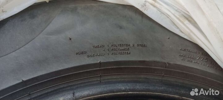 Pirelli Cinturato P7 235/55 R17 99W