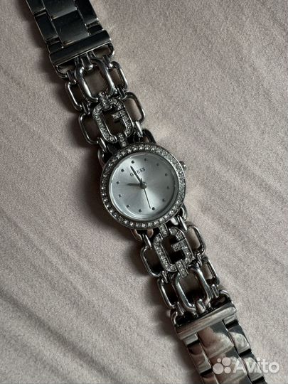 Часы guess женские