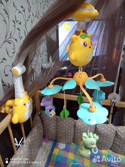 Мобиль на кроватку с проектором