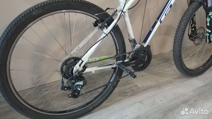 Custom gt aggressor 27,5 M