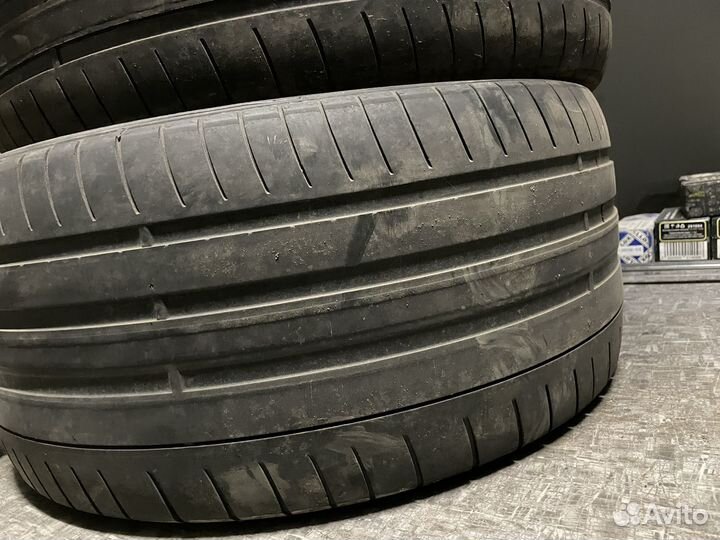 Yokohama Advan Sport V105 225/45 R18 и 255/35 R18