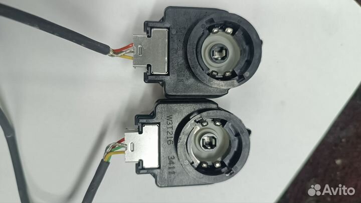 Игнитор Mitsubishi Mazda Honda W3T216