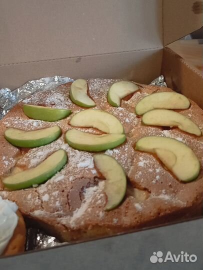 Шарлотка с разными начинками и выпечка