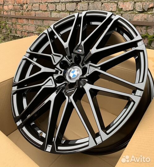 Диски на бмв х5 E70,F15 R20 818 cтиль