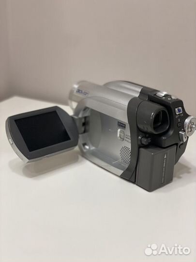 Видеокамера Panasonic VDR-D160-DVD