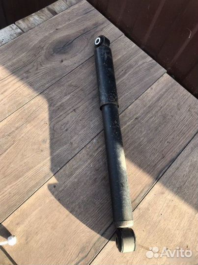 Амортизатор задний Mazda Mazda6 GH 1.8