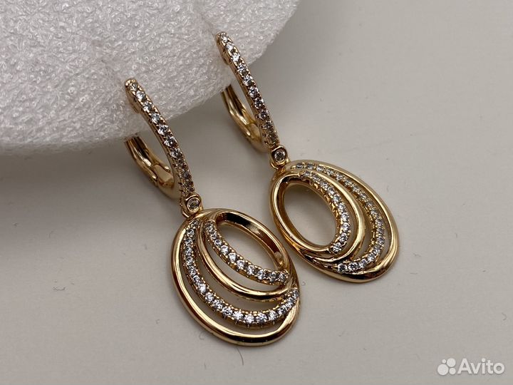 Серьги. Ювелирная бижутерия