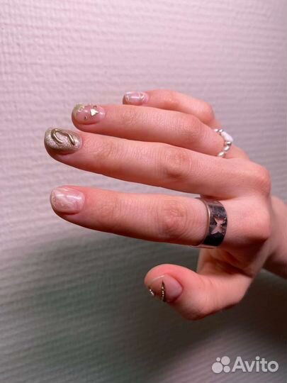 Маникюр с покрытием