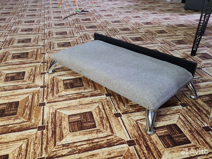 Мини диван банкетка