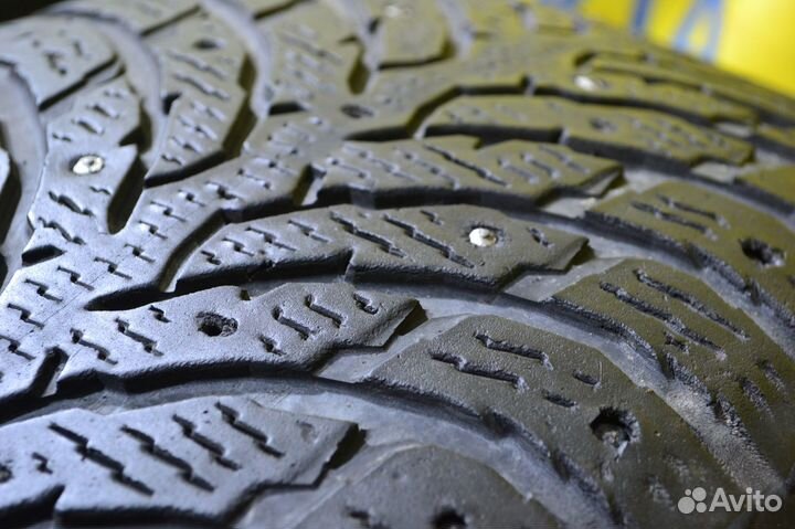 Nokian Hakkapeliitta 9 245/45 R19