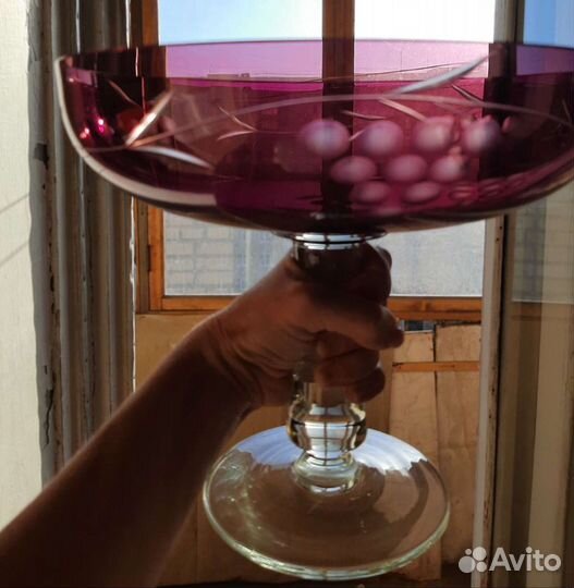 Ваза для фруктов,марганцевое стекло,50-е.гг