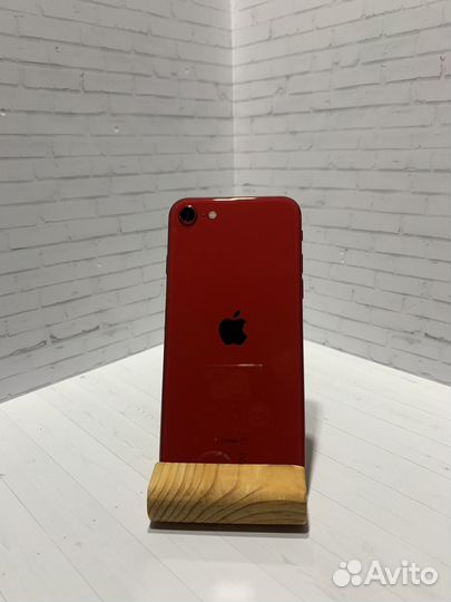 iPhone SE (2020), 64 ГБ