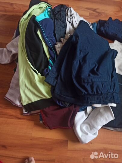 Бесплатно вещи женские 44-46р