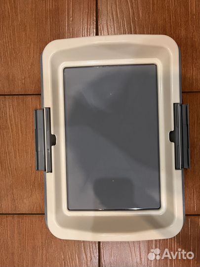 Лоток для собак под пеленку