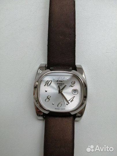 Часы Tissot наручные женские