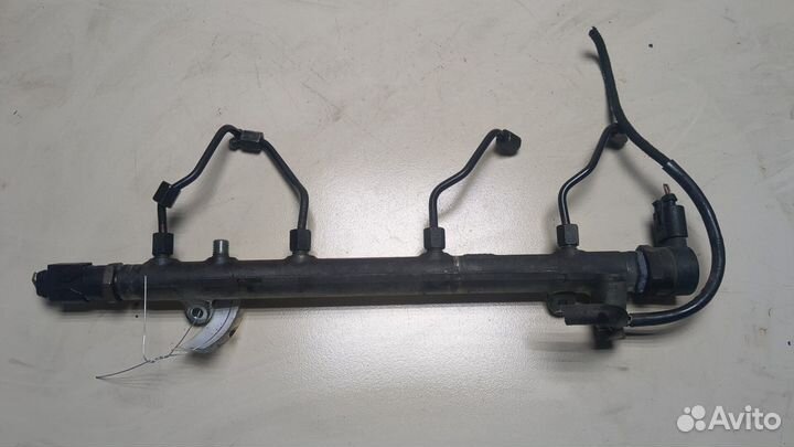 Рампа топливная Mercedes C W203, 2005