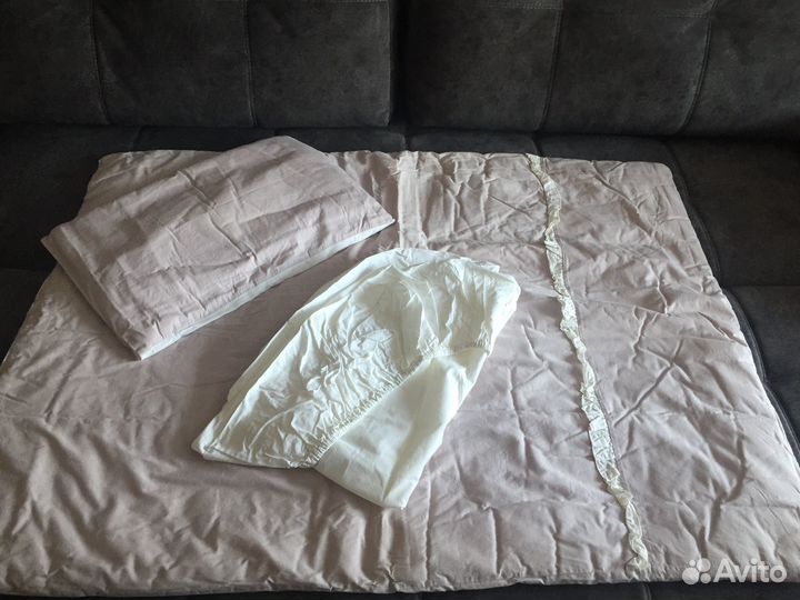 Бортики в кроватку