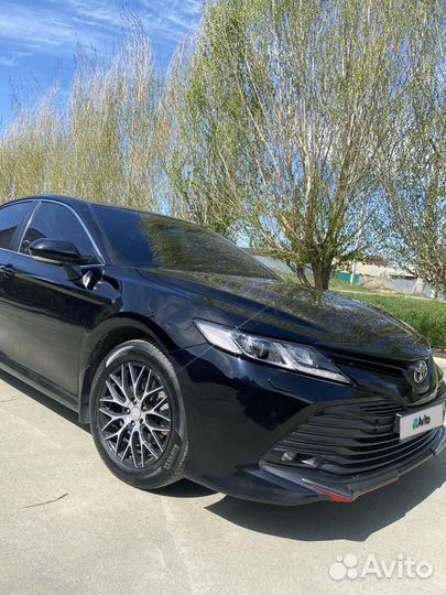 Toyota Camry, 2019