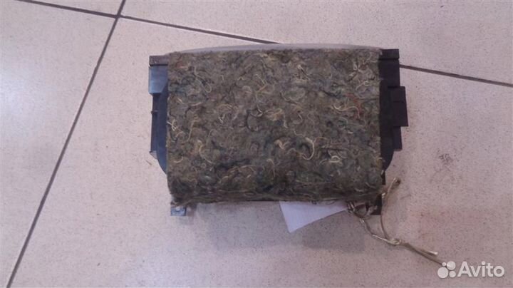 Подстаканник консоли кпп Nissan Fuga 2004-2009