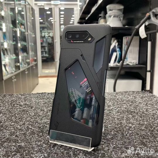 Asus ROG Phone 5s, 12/256 ГБ