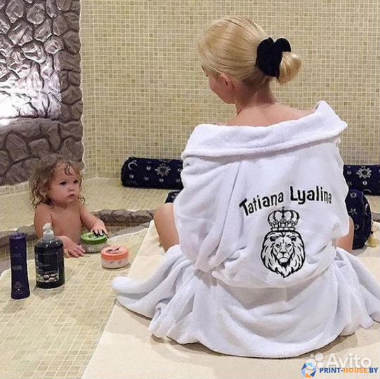 Халат махровый женский с вышивкой