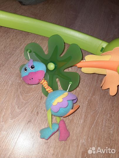 Детский мобиль в кроватку музыкальный Tiny Love