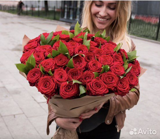 Розы 51 штука 70 см Эквадор