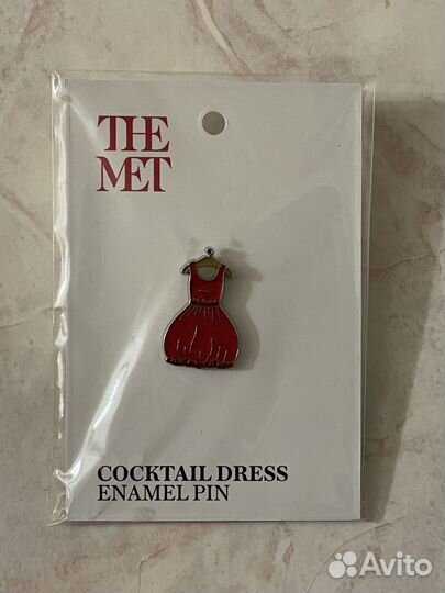 Значок / брошь из Метрополитен-музея, Нью-Йорк