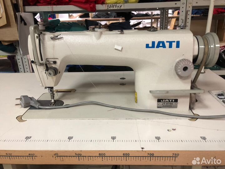Промышленная швейная машинка jati (прямострочка)