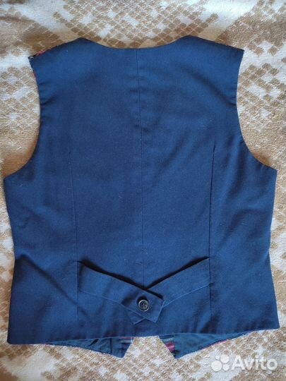 Жилет школьный красно-синяя клетка