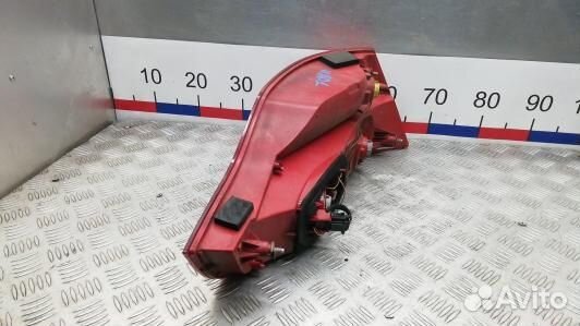 Фонарь задний правый audi Q7 (UAD01MY01)