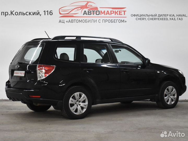 Subaru Forester, 2011