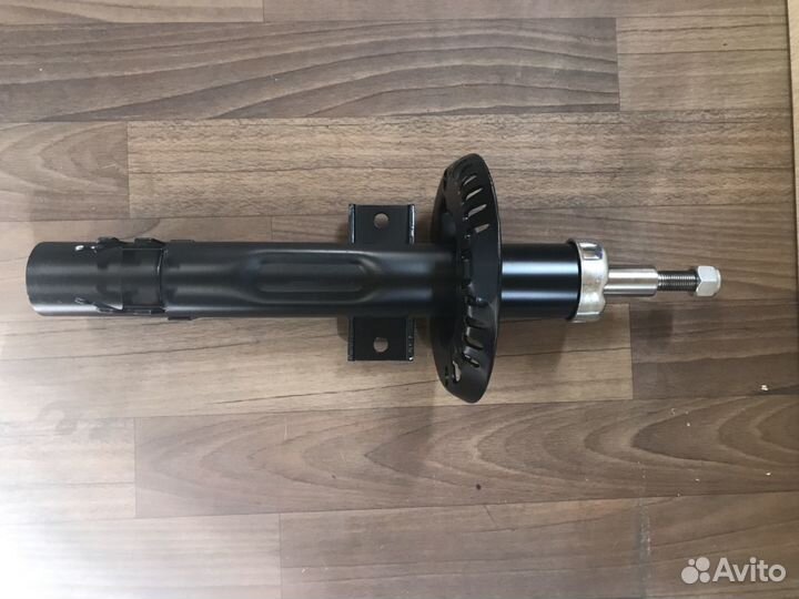 Амортизатор передней Polo Sedan Rapid Fabia