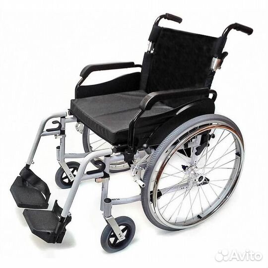 Коляска инвалидная новая