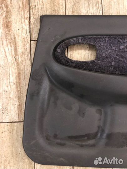 Карта двери обшивка задняя правая Kia Spectra