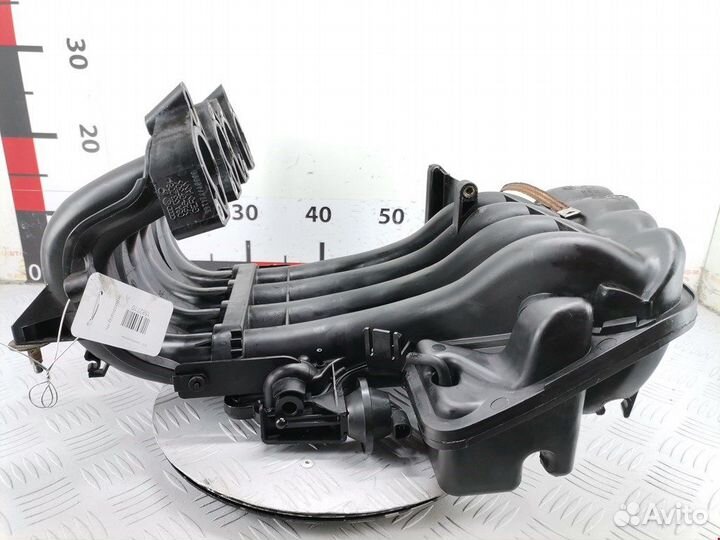 Коллектор впускной для Volkswagen Golf 4