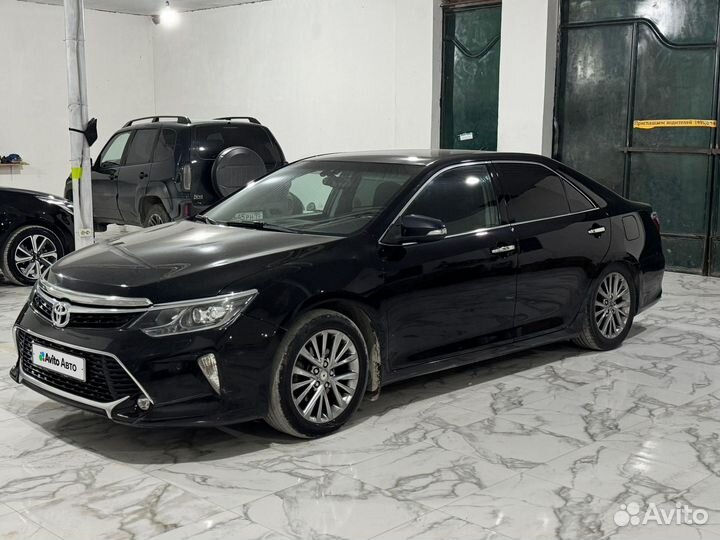 Toyota Camry 2.5 AT, 2015, 273 000 км