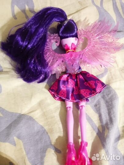 Мой маленький пони Эквестрия гёлз кукла искорка