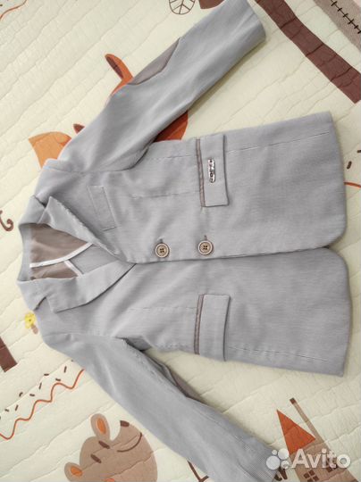 Пиджак на мальчика 104