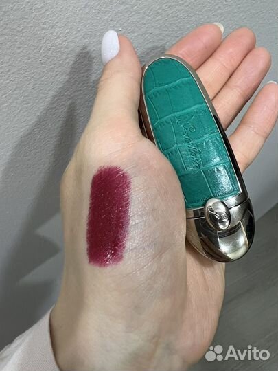 Guerlain помада с футляром зеркалом