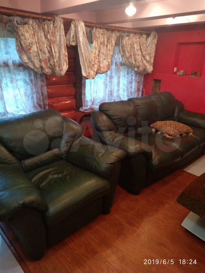 Дом 195 м² на участке 27 сот.