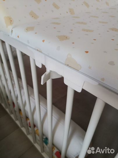 Micuna Пеленальная доска складная на кроватку