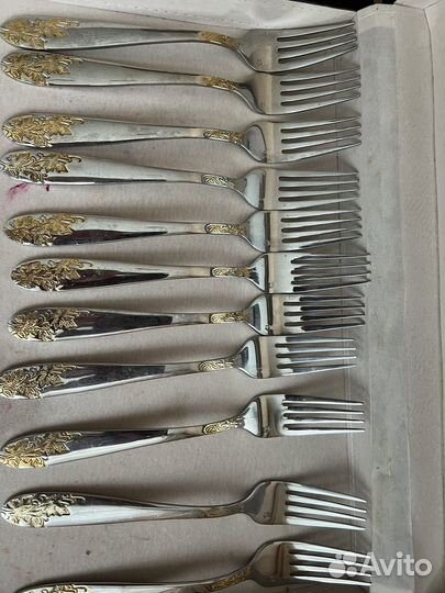 Столовый сервиз на 12 персон