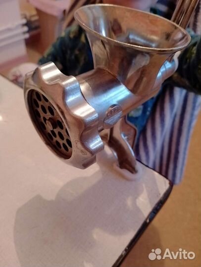 Мясорубка ручная