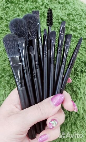 Набор кистей для макияжа