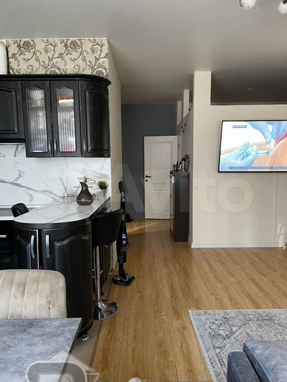 2-к. квартира, 64 м², 3/9 эт.