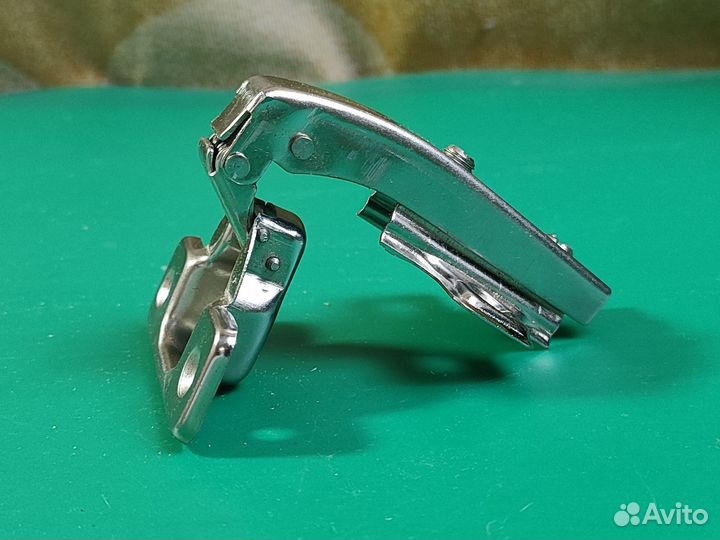 Петля под фальшпанель 90 AKS