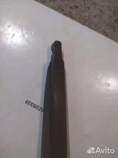 Поводок дворника задний Ford Focus 2