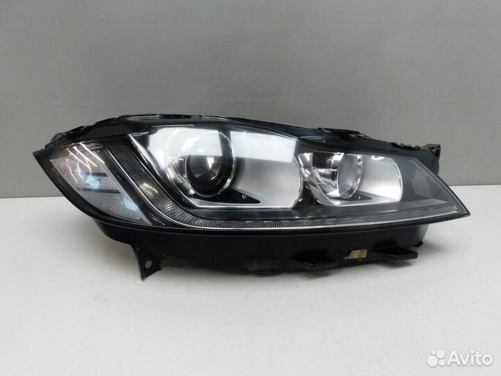 Фара правая Jaguar XF GX6313W029EF