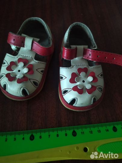 Сандали для девочки